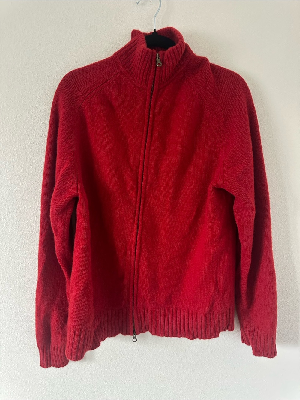 GAP Women’s 100% Lambs Wool Classic Red Zip-Front Sweater